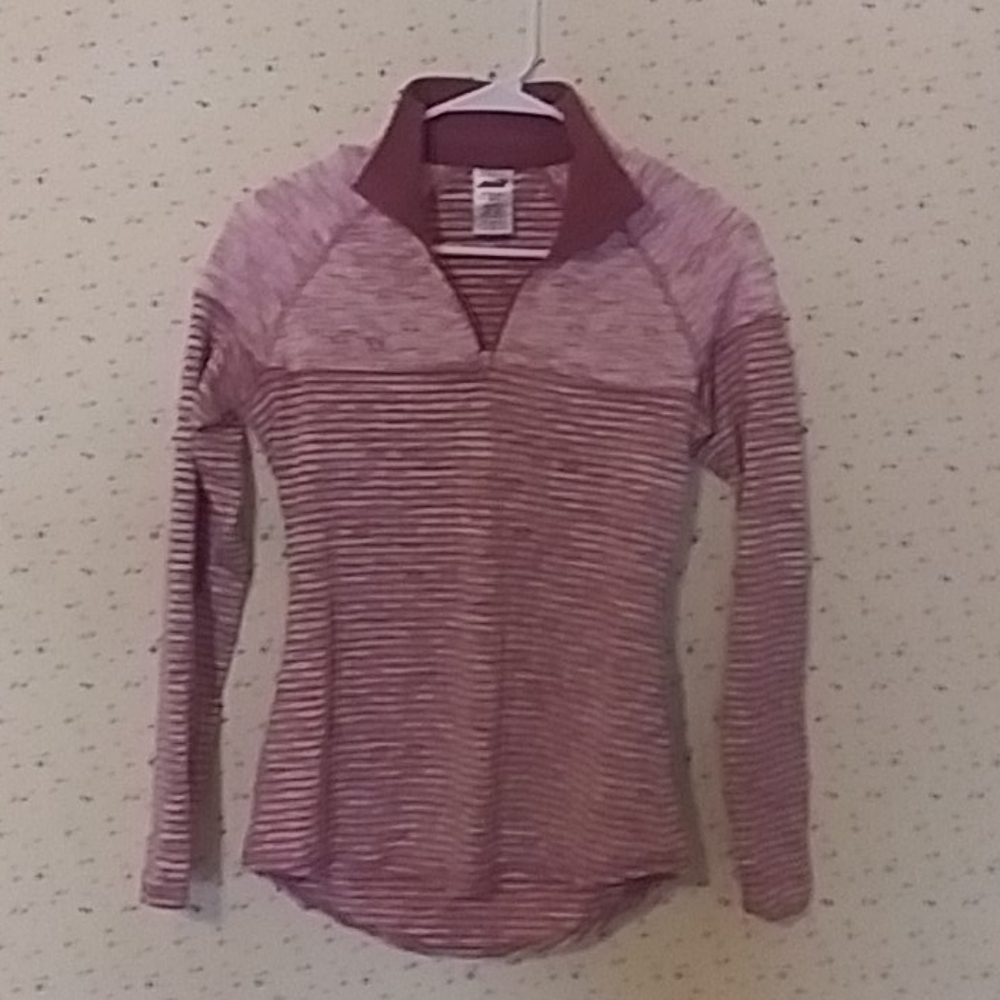 Avia Shirt
